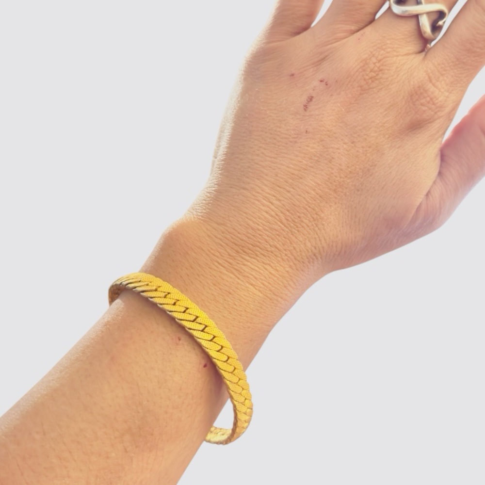 1980’s Bright‎ Gold Chain Braided Chain Bracelet, 7.5” Long, Vintage Jeweley
